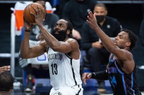 包含浓眉哥在西班牙队比赛中势不可挡，势不可挡引发热议！的词条